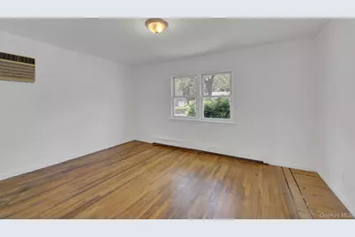 771 Maple Place, West Hempstead, NY 11552 - Photo 11