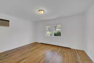 771 Maple Pl, West Hempstead, NY 11552 - Photo 11