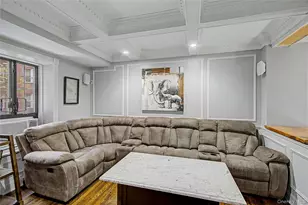 45 Pondfield Rd, Bronxville, NY 10708 - Photo 9
