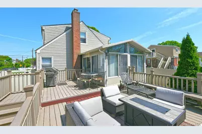 548 Stratford Road, West Hempstead, NY 11550 - Photo 33