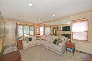 548 Stratford Rd, West Hempstead, NY 11550 - Photo 7