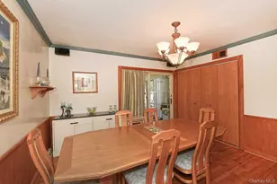 548 Stratford Rd, West Hempstead, NY 11550 - Photo 17