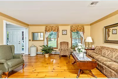41 Astor Avenue, Saint James, NY 11780 - Photo 3