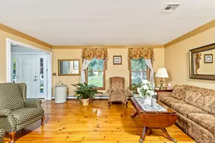 41 Astor Ave, Saint James, NY 11780 - Photo 3