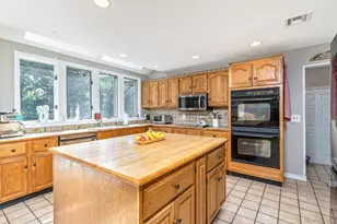 41 Astor Ave, Saint James, NY 11780 - Photo 9
