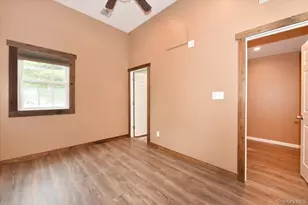 1056 Ocean Ave, Bay Shore, NY 11706 - Photo 15