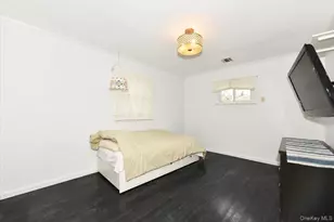 1056 Ocean Ave, Bay Shore, NY 11706 - Photo 19