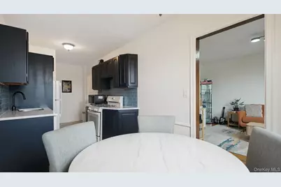 100 Parkway #5D, Bronxville, NY 10708 - Photo 7