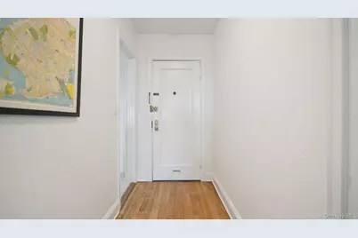 100 Parkway #5D, Bronxville, NY 10708 - Photo 3
