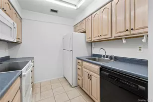132 Birchwood Rd, Coram, NY 11727 - Photo 13