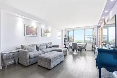 70-25 Yellowstone Boulevard #24N, Forest Hills, NY 11375 - Photo 11