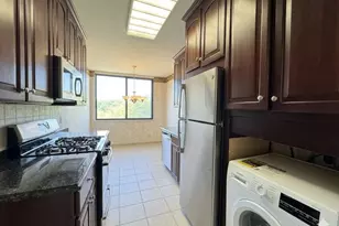 269-10 Grand Central Pkwy, Floral Park, NY 11005 - Photo 11