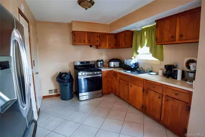 36 Jackson Avenue, Centereach, NY 11720 - Photo 3