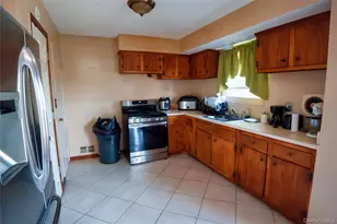 36 Jackson Ave, Centereach, NY 11720 - Photo 3