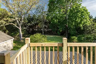 986 Karshick St, Bohemia, NY 11716 - Photo 9