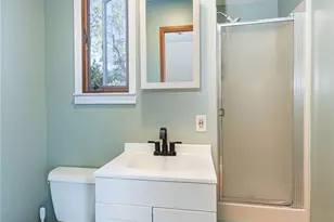 986 Karshick St, Bohemia, NY 11716 - Photo 7