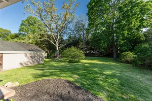 986 Karshick St, Bohemia, NY 11716 - Photo 15
