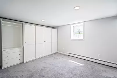 305 Arnold Avenue, West Babylon, NY 11704 - Photo 31