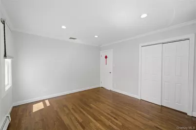 305 Arnold Avenue, West Babylon, NY 11704 - Photo 21