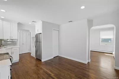 305 Arnold Avenue, West Babylon, NY 11704 - Photo 13
