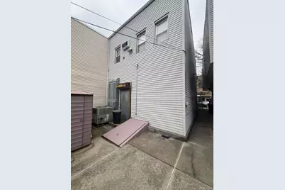 9514 101st Avenue, Ozone Park, NY 11416 - Photo 5