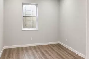 321 Union Ave, Riverhead, NY 11901 - Photo 13