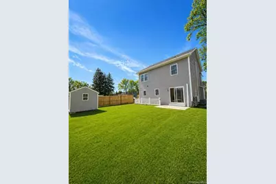321 Union Avenue, Riverhead, NY 11901 - Photo 17