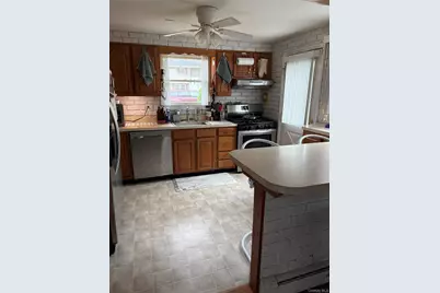 19 Estates Lane, Shoreham, NY 11786 - Photo 9