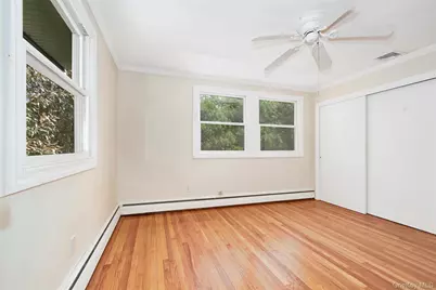 121 Parkview Place, Mount Kisco, NY 10549 - Photo 15
