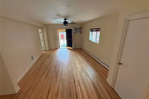 125 C Deer Park Ave, Babylon, NY 11702 - Photo 5