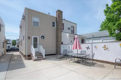 19815 33rd Avenue, Flushing, NY 11358 - Photo 27