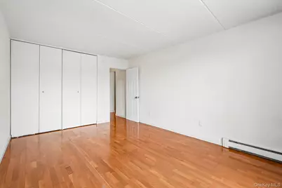 1120 Warburton Avenue #3F, Yonkers, NY 10701 - Photo 15