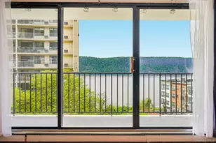 1120 Warburton Ave, Yonkers, NY 10701 - Photo 7