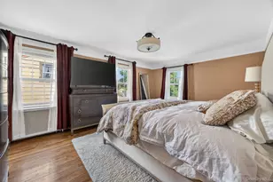1049 Admont Ave, Franklin Square, NY 11010 - Photo 17