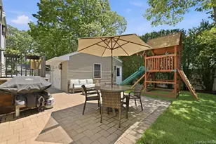 1924 Carroll Ave, Merrick, NY 11566 - Photo 31
