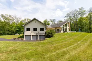 126 Old Hopewell Rd, Wappingers Falls, NY 12590 - Photo 33