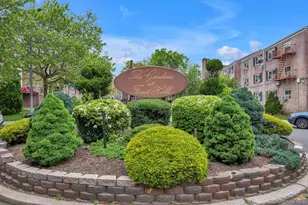 111-01 66th Rd, Forest Hills, NY 11375 - Photo 13