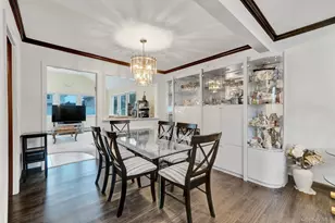 321 W Waukena Ave, Oceanside, NY 11572 - Photo 5