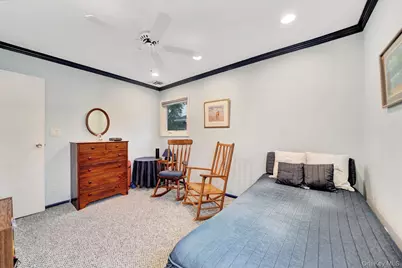 321 W Waukena Avenue, Oceanside, NY 11572 - Photo 13