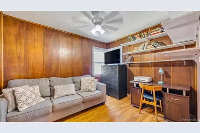 190 Sylvester Street, Westbury, NY 11590 - Photo 11