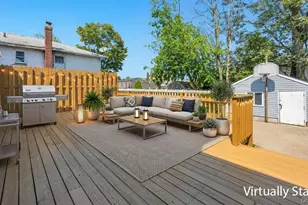 190 Sylvester St, Westbury, NY 11590 - Photo 9