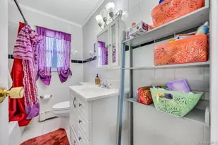 190 Sylvester St, Westbury, NY 11590 - Photo 13