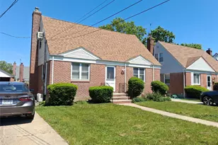 76-37 271st St, New Hyde Park, NY 11040 - Photo 13