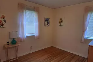 76-37 271st St, New Hyde Park, NY 11040 - Photo 7