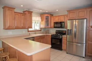 169 N Magnolia St, Pearl River, NY 10965 - Photo 9