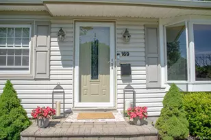 169 N Magnolia St, Pearl River, NY 10965 - Photo 3