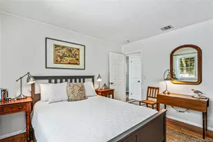 20 Shinnecock Ln, Hampton Bays, NY 11946 - Photo 19