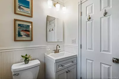 20 Shinnecock Lane, Hampton Bays, NY 11946 - Photo 13