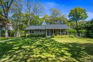 20 Shinnecock Ln, Hampton Bays, NY 11946 - Photo 21