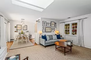 20 Shinnecock Ln, Hampton Bays, NY 11946 - Photo 5